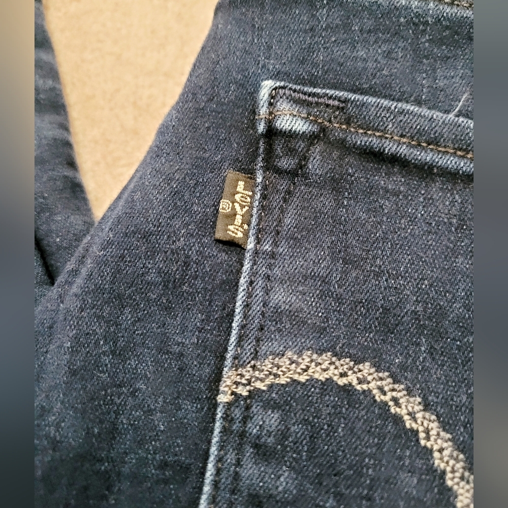 Levi’s 512 Perfectly Shaping Bootcut Jeans Women’s PLUS Size 20W Blue Stretch - Picture 6 of 14